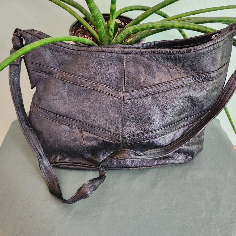 Black Handle Purse Vintage w/ Over The Shoulder Strap